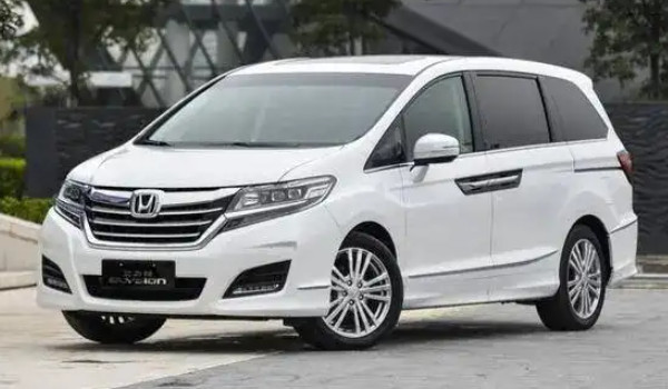 艾力紳油耗實(shí)際多少 百公里油耗實(shí)測6.6L(油耗一公里5毛錢)