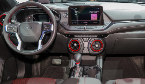 雪佛蘭開拓者2022款價(jià)格 2022款開拓者售價(jià)28萬(分期首付8萬)