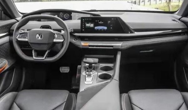 長安univ報(bào)價(jià)及圖片 2022款長安univ售價(jià)10萬(落地12萬)