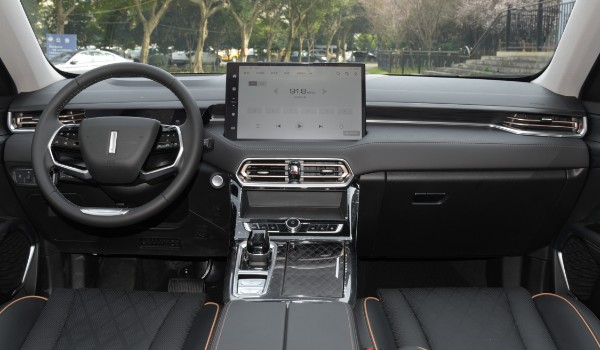 魏派拿鐵汽車(chē)多少錢(qián) 2022款魏派拿鐵售價(jià)17萬(wàn)(分期首付5萬(wàn))