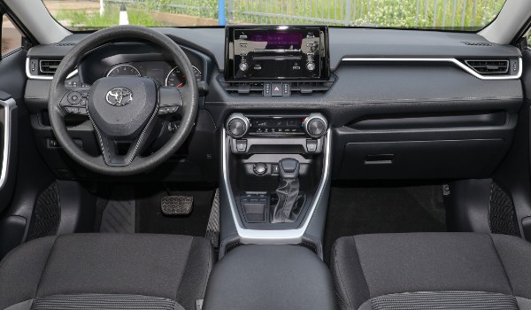 豐田威蘭達(dá)油電混合多少錢(qián) 2022款威蘭達(dá)混動(dòng)優(yōu)惠價(jià)17萬(wàn)