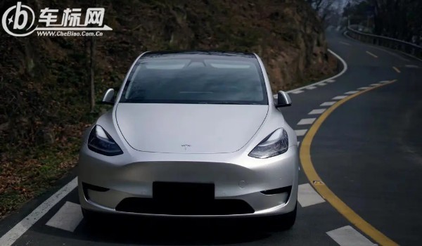 特斯拉model y多少錢一輛 model y售價(jià)28萬一輛(落地29萬)