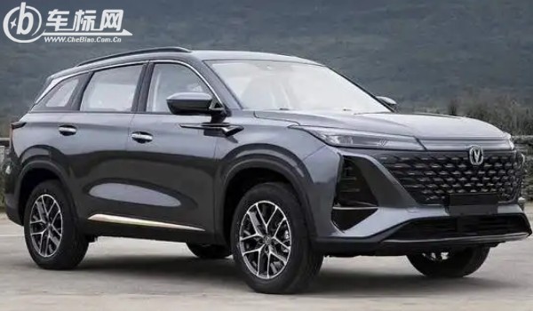 長(zhǎng)安cs75plus圖片及價(jià)格 2022款長(zhǎng)安cs75plus售價(jià)10萬