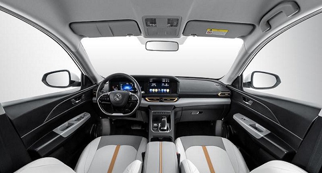 東風(fēng)e70電動(dòng)汽車(chē)報(bào)價(jià)，官方指導(dǎo)價(jià)15.28萬(wàn)元