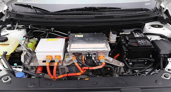 東風(fēng)e70電動(dòng)汽車(chē)報(bào)價(jià)，官方指導(dǎo)價(jià)15.28萬(wàn)元