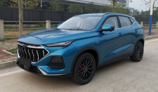 2023款長安歐尚x5plus多少錢 2023款歐尚x5plus售價9萬(落地11萬)