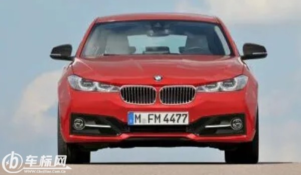 寶馬1系分期付款首付多少錢(qián) 分期首付4萬(wàn)(36期月供3112元)