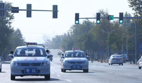 周末可以考科目三嗎 周末可以考科目三（不會影響考試）