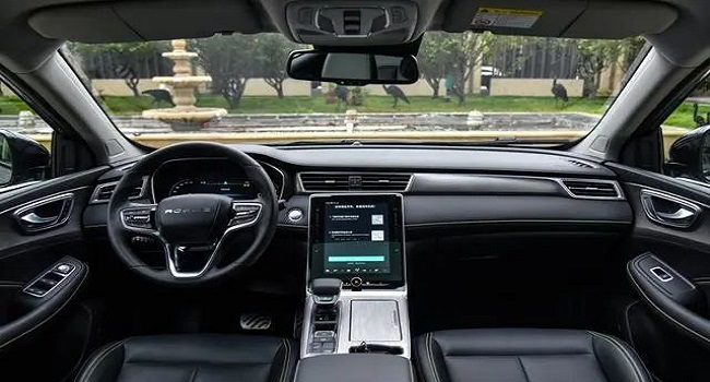 上汽榮威rx5 plus報價，市場售價3.99-11.99萬元