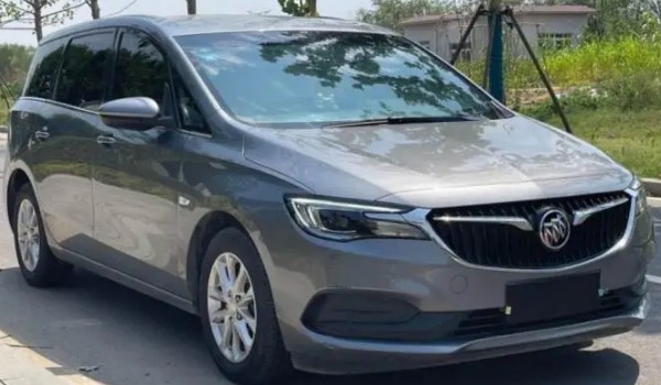 途安l和別克gl6哪個好 別克gl6馬力達163匹(車身長達4.6米)