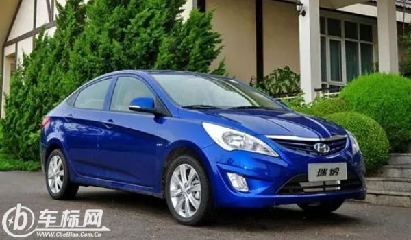 現代瑞納二手車價格 二手瑞納售價2萬(表顯里程3萬公里)