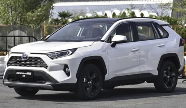 豐田榮放是什么級別的車型 屬于緊湊型suv(車身長達(dá)4.6米)