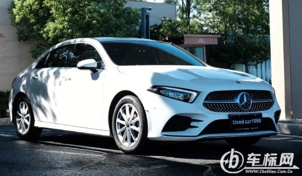 奔馳a級(jí)2023新款多少錢一輛 2023款a級(jí)售價(jià)21萬(分期首付6萬)
