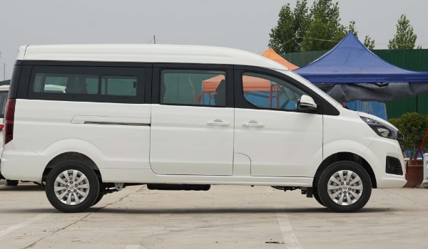 金海獅7座價(jià)格及圖片 金海獅七座版售價(jià)8萬(分期首付2萬)