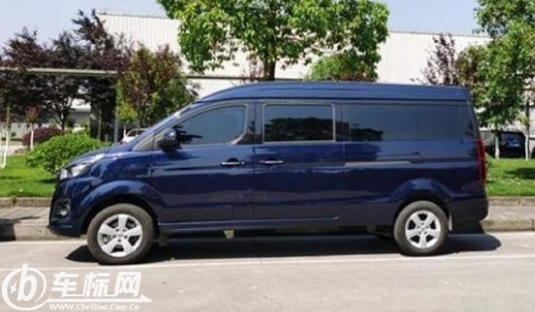 金海獅和五菱征程哪個好 金海獅動力更強(qiáng)(征程車身長達(dá)5.1米)