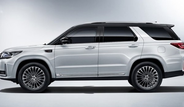 長安cs95和哈弗h9哪個(gè)好 長安cs95動力更強(qiáng)(車身長達(dá)4.9米)