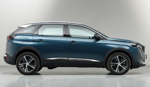 標(biāo)致4008油耗怎么樣 百公里油耗8.2L(油耗一公里6毛錢(qián))