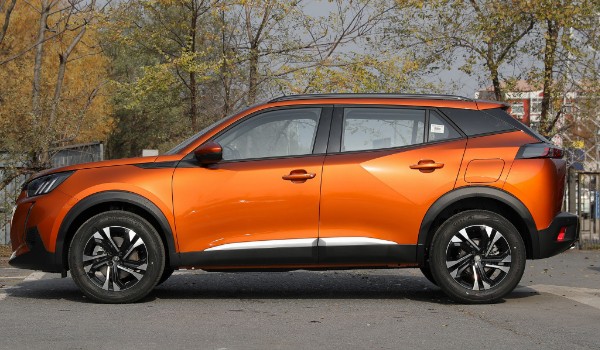 標(biāo)致2008分期首付多少錢 分期首付2萬(wàn)(36期月供2084元)