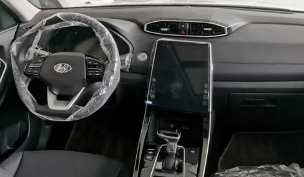 標(biāo)致2008和現(xiàn)代ix25哪個(gè)好 2008動(dòng)力更強(qiáng)(售價(jià)9萬一輛)