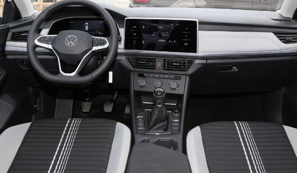 大眾寶來(lái)首付多少錢 分期首付3萬(wàn)(36期月供2130元)