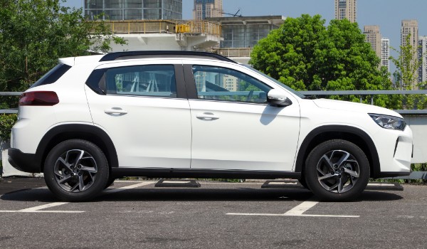 c3xr油耗一公里多少錢(qián) 消耗6毛錢(qián)(行駛路況影響油耗)