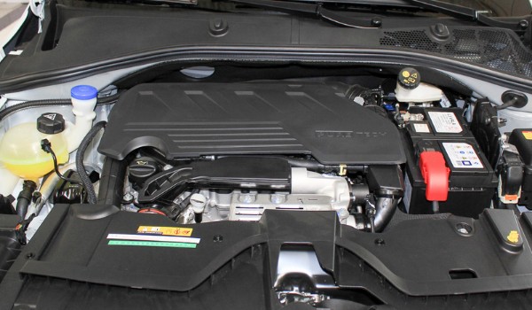 雪鐵龍c3xr這車怎么樣值得買嗎 油耗實(shí)測7.8L(馬力可達(dá)116匹)