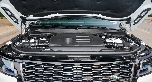 路虎攬勝2022款報價及圖片，售價區(qū)間142.8萬-332.8萬元