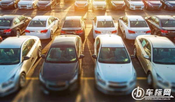 私家車及營運車輛幾年報廢 營運出租8年、中型15年、私家車輛不報廢