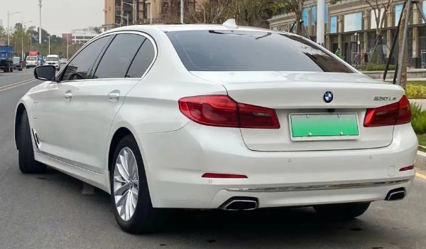 新車(chē)降價(jià)排行 奔馳c級(jí)優(yōu)惠排第一(可達(dá)11萬(wàn))