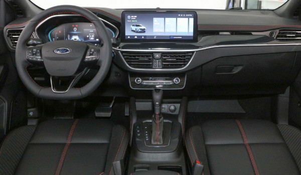 ?？怂蛊噧r格和圖片 新車售價11萬(二手價2萬)