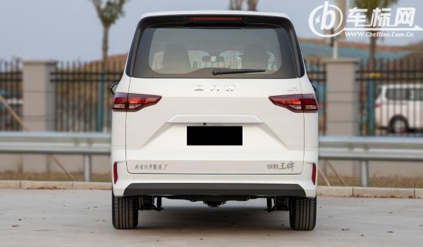 王牌m7圖片及價(jià)格 新車售價(jià)5萬(wàn)一輛(分期首付1萬(wàn))