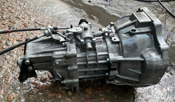 天逸c5是什么變速箱啊 8擋手自一體(使用壽命長(zhǎng))