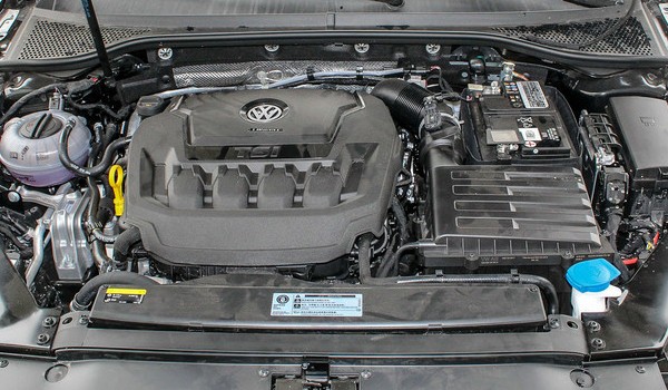 大眾邁騰動力怎么樣啊 馬力可達(dá)220匹(動力十分強(qiáng)勁)