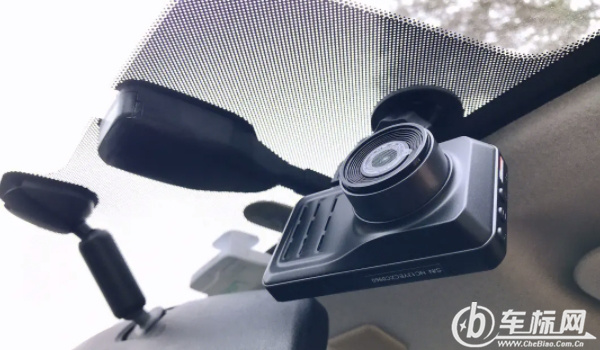 行車記錄儀哪個(gè)牌子好 飛利浦、鐵將軍、凌度三個(gè)品牌效果好