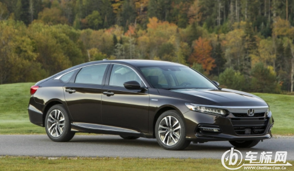 思鉑睿和雅閣哪個好 雅閣好一些（配置豐富、動力充足、保值率高）