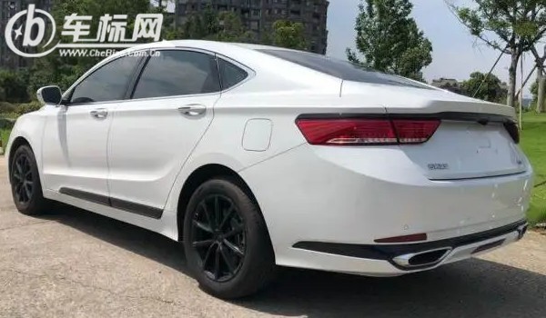 博瑞油耗多少真實油耗 百公里油耗9.2L(一公里7毛錢)