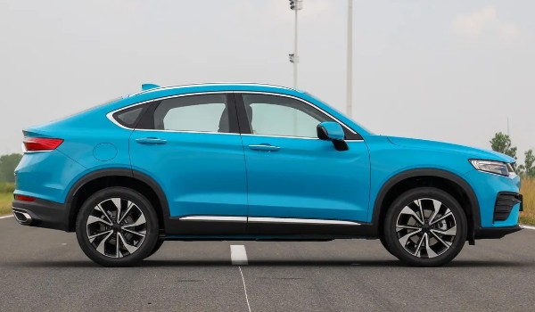 星越s油耗一公里多少錢 消耗7毛錢(發(fā)動機配置影響油耗)