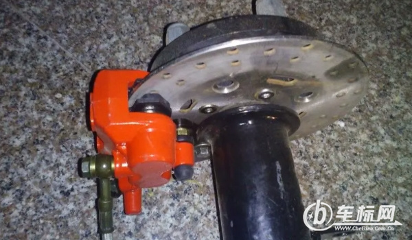 碟剎和鼓剎哪個(gè)安全 碟剎使用效果更安全（重量輕、散熱塊）