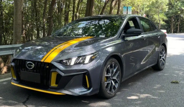 mg5天蝎座和影豹哪個好 天蝎座動力強(qiáng)(影豹軸距2736mm)