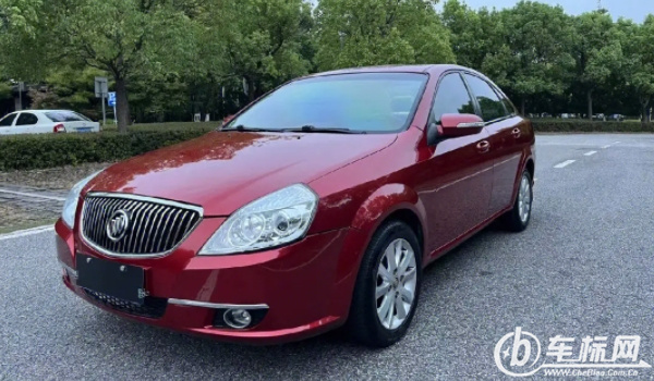 別克凱越怎么樣 油耗低、舒適度高、車身動力充足（百公里5L）