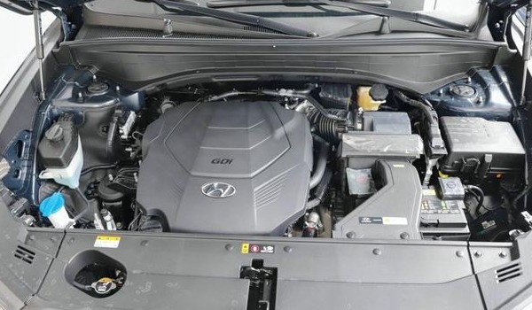 帕里斯帝這款車怎么樣 油耗實(shí)測12.5L(馬力可達(dá)272匹)