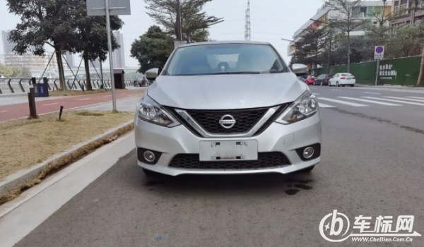 軒逸怎么樣 車輛尺寸好、加速?gòu)?qiáng)勁、內(nèi)飾用料很不錯(cuò)