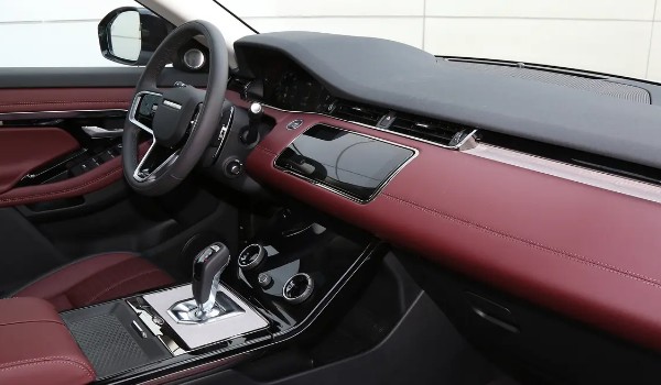 攬勝極光變速箱油多久更換 每4萬公里(避免混用變速箱油)