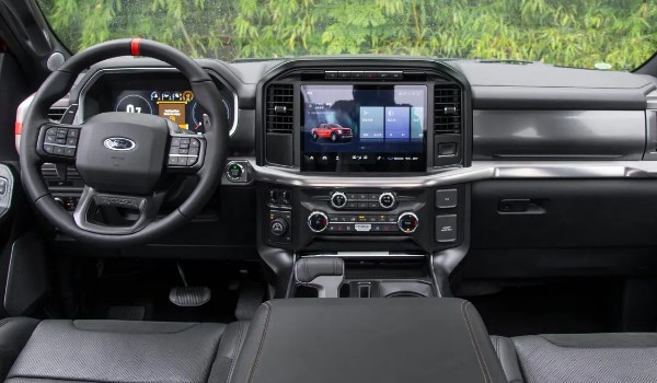 福特f150怎么樣值得買嗎 油耗實測15L(馬力可達(dá)423匹)