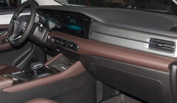 捷途x90plus值得購買嗎 油耗實測8.7L(馬力可達254匹)