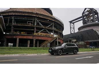 駕駛感依舊很純正 試駕純電動寶馬iX3 封面圖