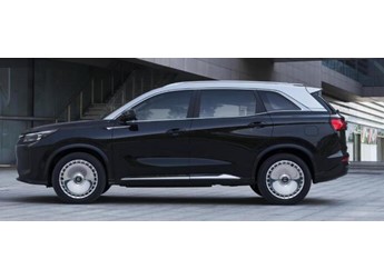 第三代藍(lán)電E5 PLUS 11月開啟預(yù)售，搭載同級領(lǐng)先230km續(xù)航、全時(shí)四驅(qū)