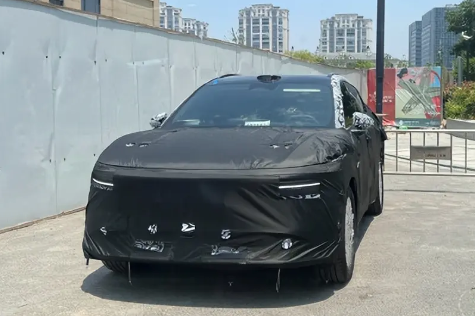 800V技術(shù)上車！極氪CX1E偽裝車曝光：年內(nèi)首發(fā)