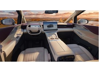 配60升大油箱 小鵬X9增程版內(nèi)飾公開：全車用4.2米進口真木 封面圖