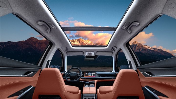 E:\長安圖片\【媒體資料夾】“經(jīng)典煥新，有你真好”長安汽車春季煥新發(fā)布會\產(chǎn)品圖片素材\長安第三代CS75PLUS冠軍版\第三代CS75PLUS冠軍版-美圖\小圖\_XH_1364 拷貝.jpg